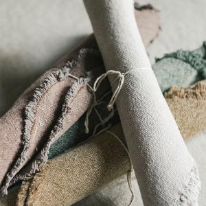 5 umweltfreundliche Materialien, die Sie für eine bewusstere Garderobe bevorzugen sollten